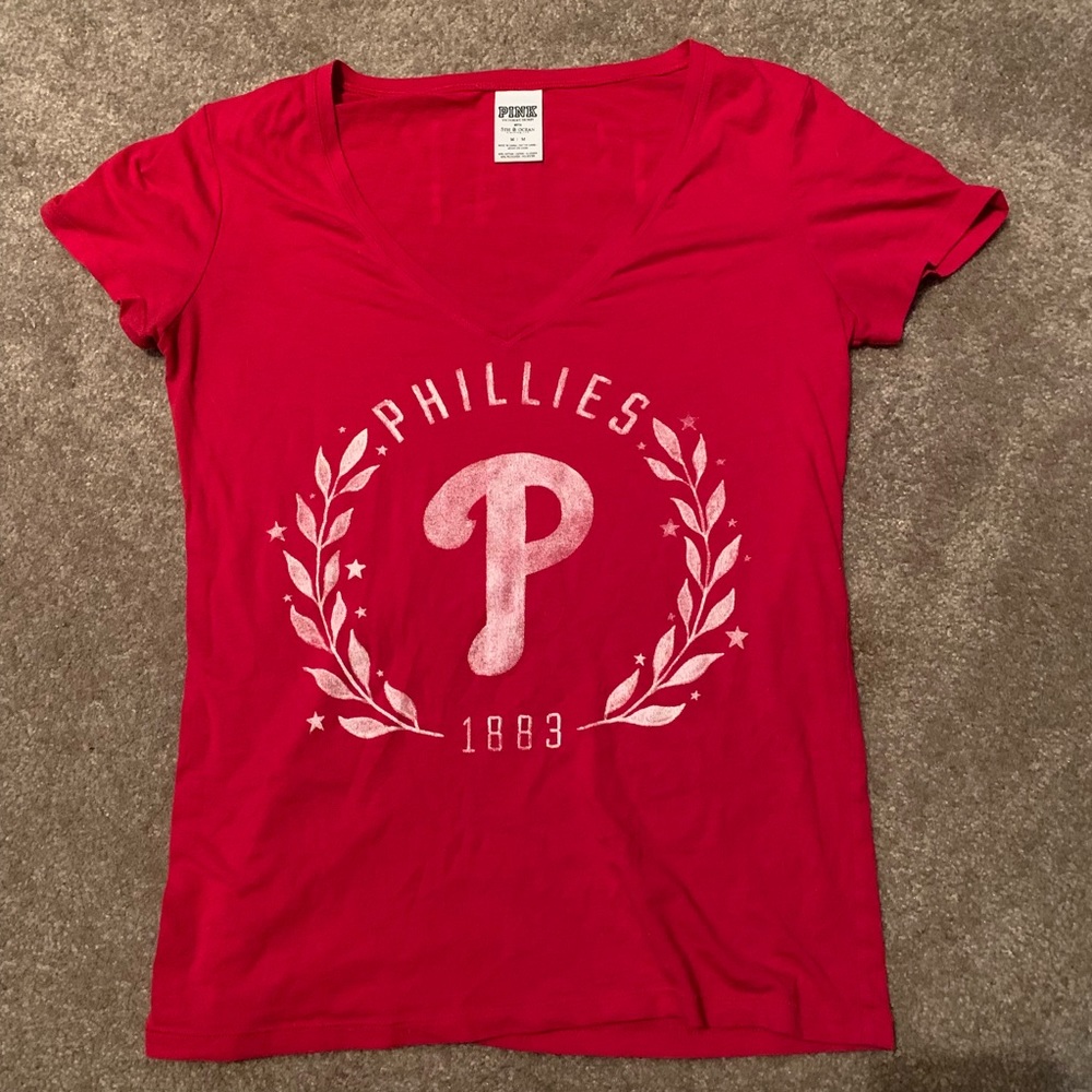 VS PINK V neck Phillies Tee